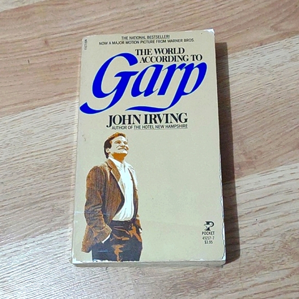 🪻4/$8🪻The World According to Garp by John Irving Paperback